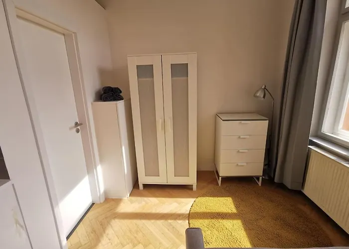 Ferienhaus New Petite In Bohemian Suburb