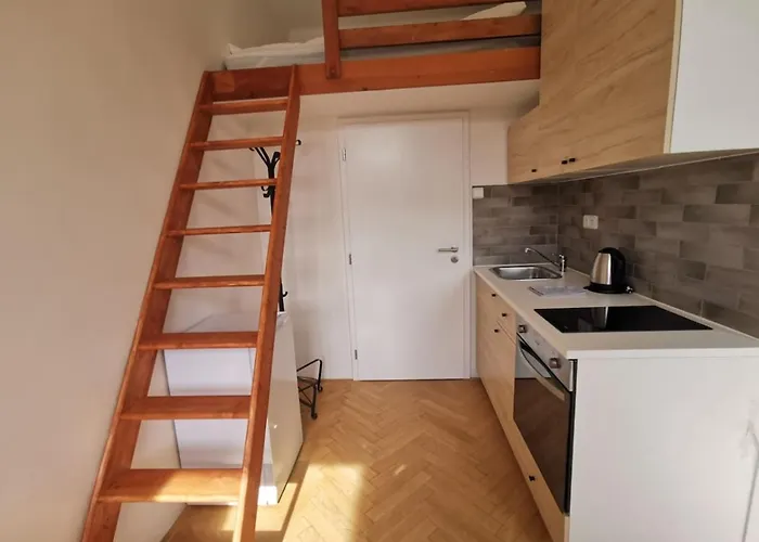 New Petite In Bohemian Suburb *